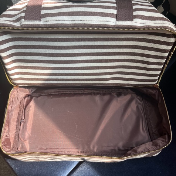 ❣️Henri Bendel Brown and White Striped ~ Weekender Bag❣️ - Picture 4 of 7